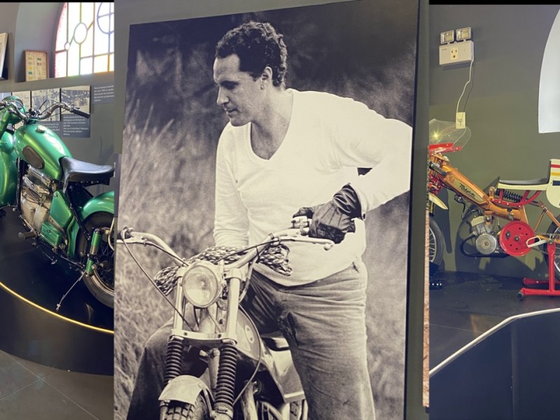 MOTOS CLÁSSICAS EM SOCORRO: o Centro Cultural&nbsp;Movimento