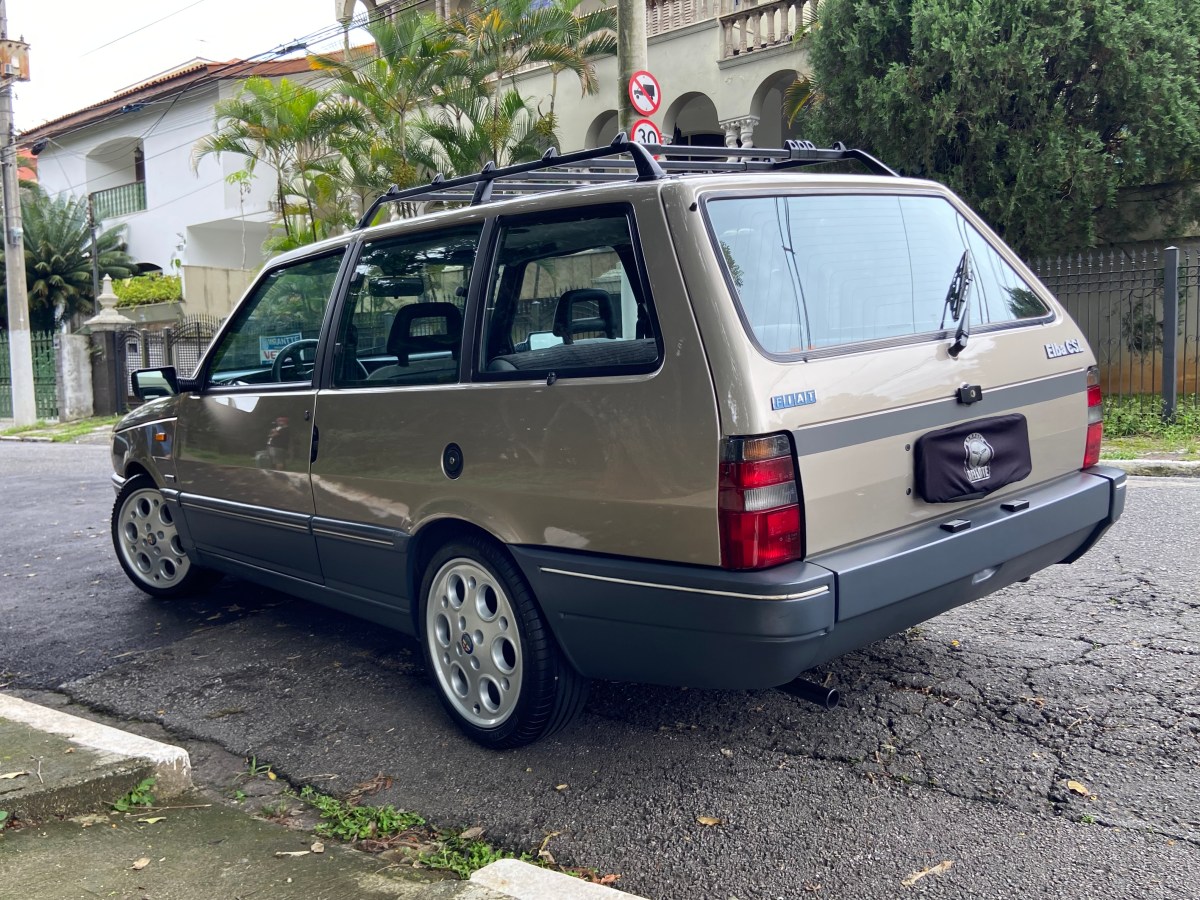 ELBA CSL: um exemplar com duas portas e 77 mil&nbsp;quilômetros