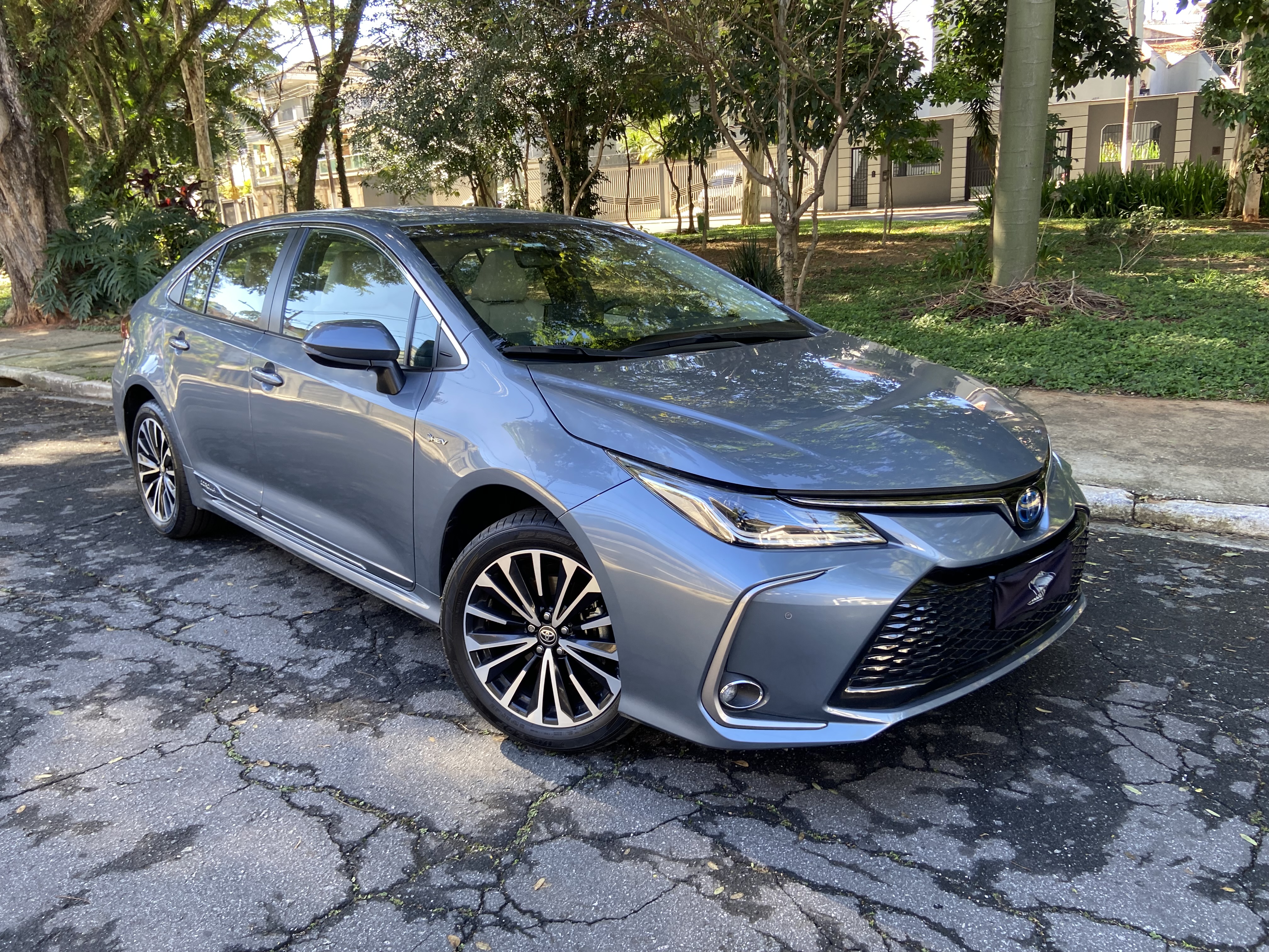 TOYOTA COROLLA ALTIS HYBRID: teste de 15 dias