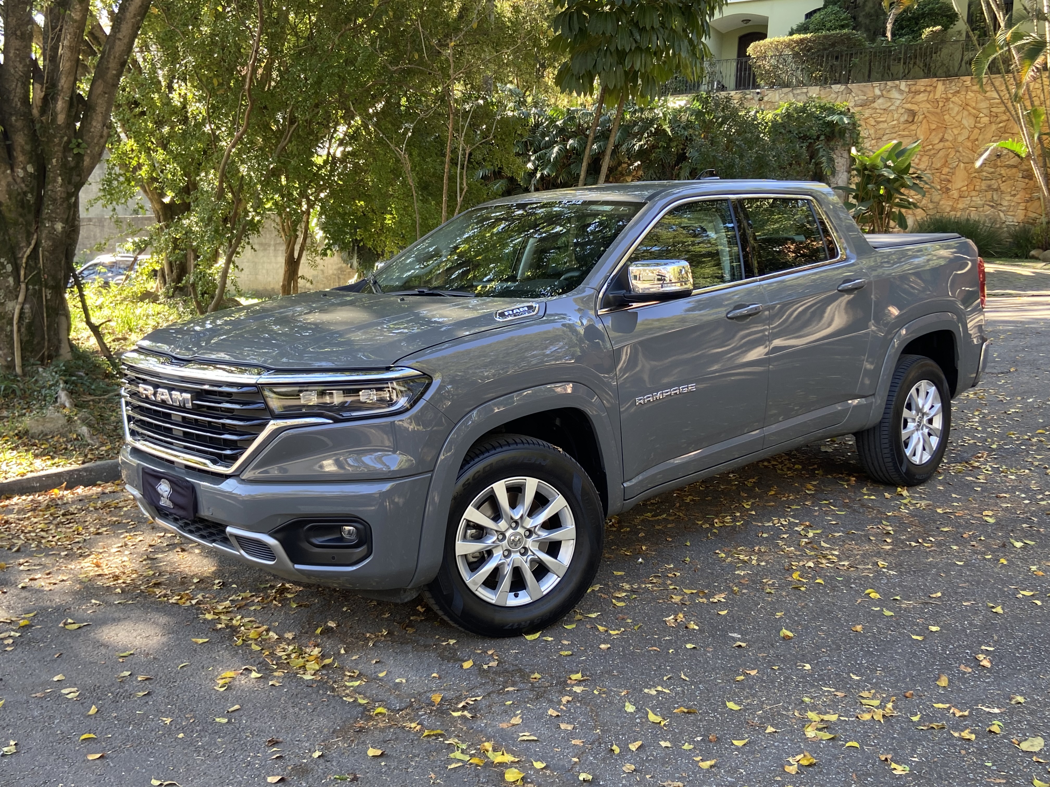 RAMPAGE BIGHORN: versão de entrada traz a força do motor turbodiesel